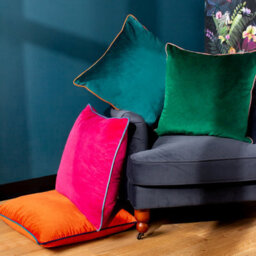furn. Furn Meridian Velvet Piped Feather Filled Cushion, Emerald/blush, 55 X 55Cm - thumbnail 4