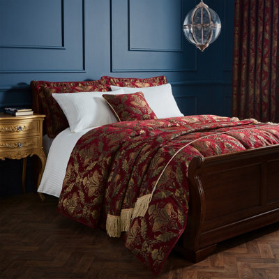 Paoletti Shiraz Floral Jacquard Heavyweight Bedspread