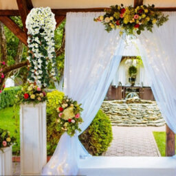 Artificial Purple Hanging Ivy, Artificial Silk Flowers, Realistic Garland For Home, Wedding, Garden, Terrace (White) - thumbnail 5