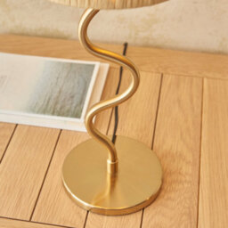 Loops Stylish Elegant Table Lamp With Raffia Shade And Brushed Brass Finish - thumbnail 5