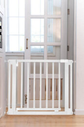 Safetots Wooden Elegance Gate, White, 145Cm - 153Cm, Pressure Fit Safety Gate, 73Cm Extra Wide Doorway, Easy Installation - thumbnail 6