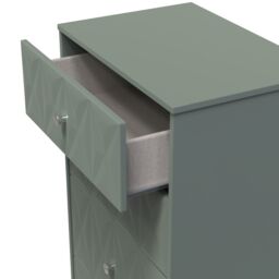 Genoa Ready Assembled Matt Green No Effect 4 Drawer Deep Chest (H)1063mm (W)746mm (D)395mm - thumbnail 3