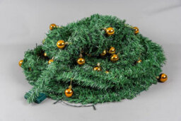 Shatchi 5Ft / 150Cm Pre-Lit Pop Up Christmas Tree With Leds And Gold Baubles - thumbnail 6
