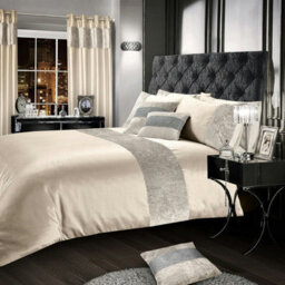 Intimates Raspberry Crushed Velvet Duvet Cover And Pillowcase Set Single - thumbnail 2