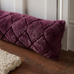 Catherine Lansfield Cosy Diamond Faux Fur Door Draught Excluder Plum - thumbnail 2