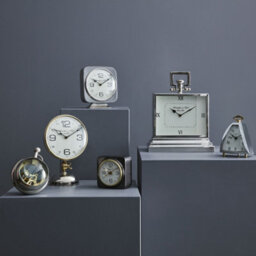 Buttercup Farm Large Paperweight Clock - Aluminum/glass - L13 X W15 X H15 Cm - Silver/brass - thumbnail 4