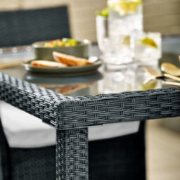 Furniturebox Barbados Rattan Garden Table & Chairs, 4 Seater Garden Dining Set,  Outdoor Table & Chairs, Grey Rattan Patio Set - thumbnail 3