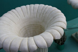 Pair Of Giant Classic Ancient Greek Style Fluted Vases In White Stone Cast Pots - thumbnail 7