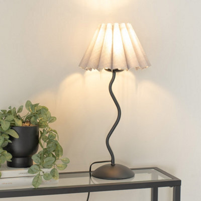 Valuelights Wiggle Black Metal Single Stem Table Lamp With Grey Scallop Tapered Lamp Shade And Led Bulb - image 1