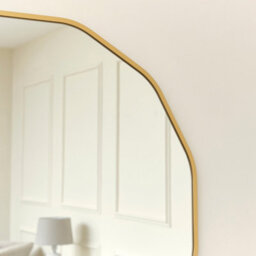 Melody Maison Large Round Gold Scalloped Wall Mirror 90Cm X 90Cm - thumbnail 3