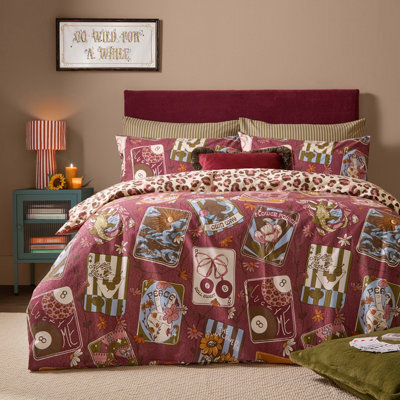 furn. Furn Wild Card Reversible Duvet Cover Set, Burgundy, Super King - image 1