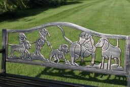 Garden Market Place Metal Garden Bench With Cast Iron 'puppies Design' Back Rest - thumbnail 2