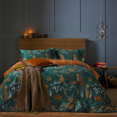 Furn. Forest Fauna Woodland Reversible Duvet Cover Set, King, Green - image 1