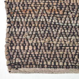 Homescapes Grey Recycled Leather Handwoven Herringbone Rug, 90 X 150 Cm - thumbnail 3