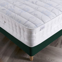 Rest Relax Sleep Ivy 1000 Pocket Aloe Vera Memory Mattress - Super King 6Ft - thumbnail 4