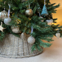 Garden Selections Large Grey Wicker Christmas Tree Skirt Base Surround Present Guard - thumbnail 2