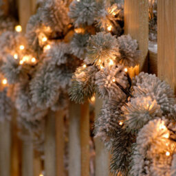 Festive Indoor & Outdoor 6Ft Christmas Tree Lights 760 Warm White Leds - thumbnail 4