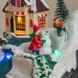 Samuel Alexander 14Cm Animated Frostys Snow Led Village Scene Christmas Decoration - thumbnail 4