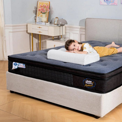 10 Inch Memory Foam Pocketed Springs Mattress King - image 1