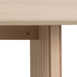 Furniture To Go Christo Dining Table In Oak With A Oak Lacquered Veneer Base - thumbnail 4