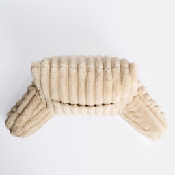 OHS Reading Cushion Faux Fur Fleece Heatable Lumbar Pillow, Natural - One Size - thumbnail 7
