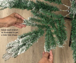 Garden Store Direct Lapland Snow Covered Pre-Lit Christmas Tree 5Ft Warm White Leds - thumbnail 9