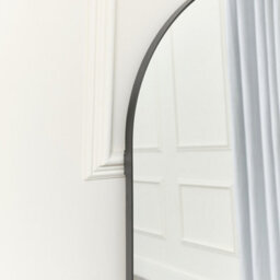 Melody Maison Large Black Arched Leaner Mirror 150Cm X 60Cm - thumbnail 4