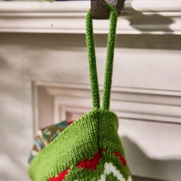 Dibor Traditional Festive Zig Zag Knitted Xmas Gift Decoration Christmas Stocking For Kids - thumbnail 4
