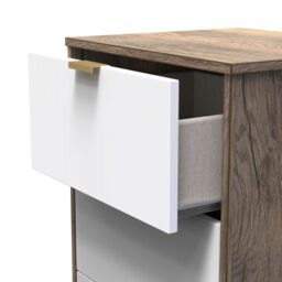 Nashville Ready Assembled Matt White & Oak 3 Drawer Wide Bedside Chest (H)726mm (W)450mm (D)395mm - thumbnail 4
