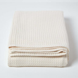 Homescapes Organic Cotton Waffle Blanket/ Throw Natural, 280 X 230 Cm - thumbnail 2