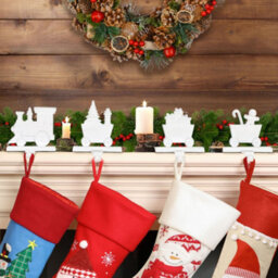 Dibor White Family Of 4 Train Decorative Fireplace Stocking Holder Christmas Stocking Holder Set - thumbnail 3