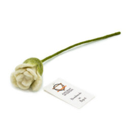 Serenityy Felt Flowers - Pack Of 6 Handcrafted White Felt Roses For Wedding And Home Decor, Lightweight Artificial Rose Set - thumbnail 2