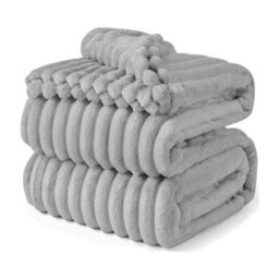 Velosso Luxurious Faux Rabbit Fur Throw Blanket In Chunky Ribbed Design For Sofa, Bed, Couch - Plush, 150Cm X 200Cm - Olive - thumbnail 2