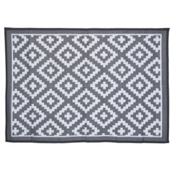 Charles Bentley Diamond Pattern Lightweight Waterproof Indoor/patio Medium Rug - thumbnail 1