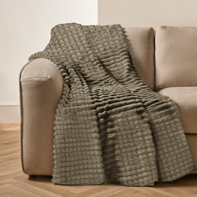Velosso Elegant Waffle Style Ribbed Thermal Plush Throw - Cosy Winter Embossed Fur Blanket For Sofa, Bed - 200Cm X 240Cm - Mink