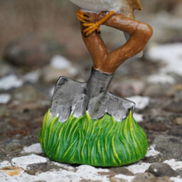 Resin Robin On Spade Statue Home Garden British Bird Sculpture Outdoor Ornament - thumbnail 4