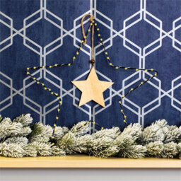 Netagon St Helens Home And Garden Battery Powered Metal Christmas Silhouette With Led String Lights.