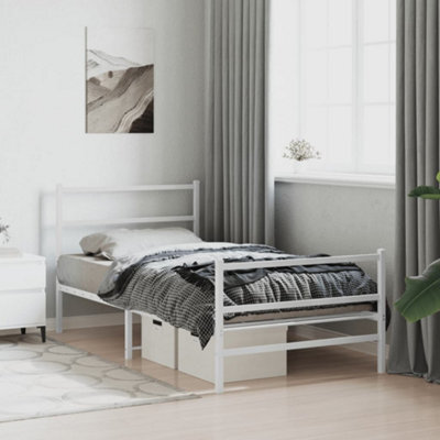 Berkfield Metal Bed Frame Without Mattress With Footboard White 107X203Cm - image 1