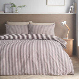 Catherine Lansfield Epping Textured Stripe Reversible Single Duvet Cover Set With Pillowcase Chocolate - thumbnail 2