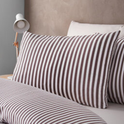 Catherine Lansfield Epping Textured Stripe Reversible Single Duvet Cover Set With Pillowcase Chocolate - thumbnail 3
