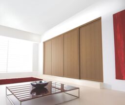 Spacepro Shaker Classic Panel Shaker Non-Mirrored Matt Oak Effect 4 Door Sliding Wardrobe Door Kit (H)2220mm (W)610mm - thumbnail 3