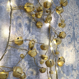 Shatchi 150Cm Pre-Lit Hanging Garland Decorations Golden Bells With 20 Warm White Leds - thumbnail 7