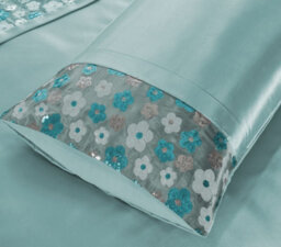 Homes & Linen Romi Luxury Floral Embroidered Teal Duvet Cover Set Polyester Bedding With Pillowcases - thumbnail 2