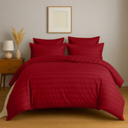 Aspire Homeware Red Duvet Cover Set, Reversible Modern Bedding Set, Super King (L)220Cm X (W)260Cm