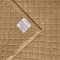 Homescapes Diamond Quilted Beige Velvet Throw - thumbnail 5