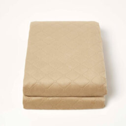 Homescapes Diamond Quilted Beige Velvet Throw - thumbnail 2