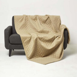 Homescapes Diamond Quilted Beige Velvet Throw - thumbnail 3
