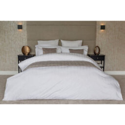 Belledorm Hotel Tribeca Duvet Cover Set White (Double) - thumbnail 3