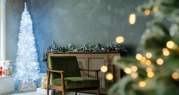 Christmas Tree World The Pre-Lit 8Ft/240Cm White Italian Pencilimo Christmas Tree - thumbnail 2
