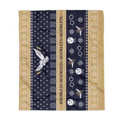 Zavvi Harry Potter Hogwarts Christmas Fleece Blanket